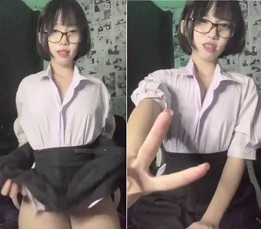 Ảnh thumbnail video Sung sướng khi được đụ em học sinh vú nhỏ với lồn không lông